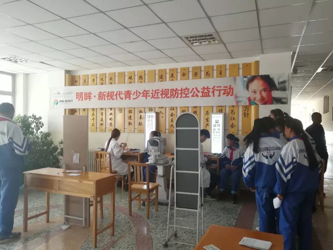 这是个有点心酸的故事，爱心送给那些需要帮助的孩子