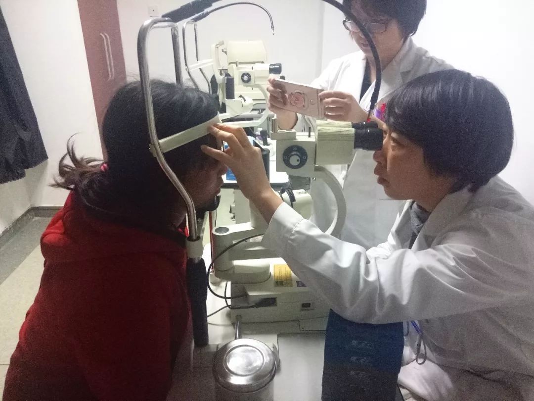 37岁女工眼球穿通伤，专家：越早就医越好